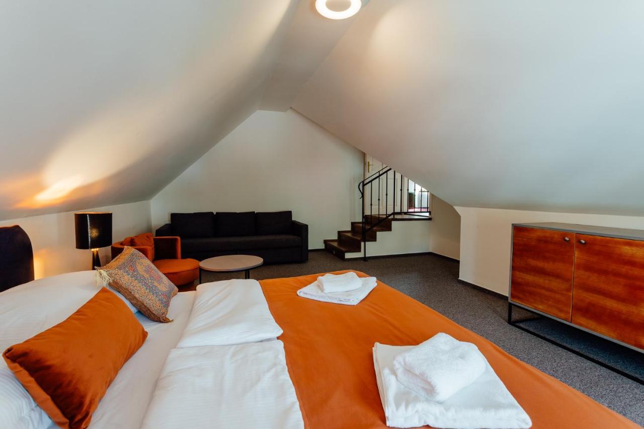Hotel Glaus Banská Štiavnica المظهر الخارجي الصورة